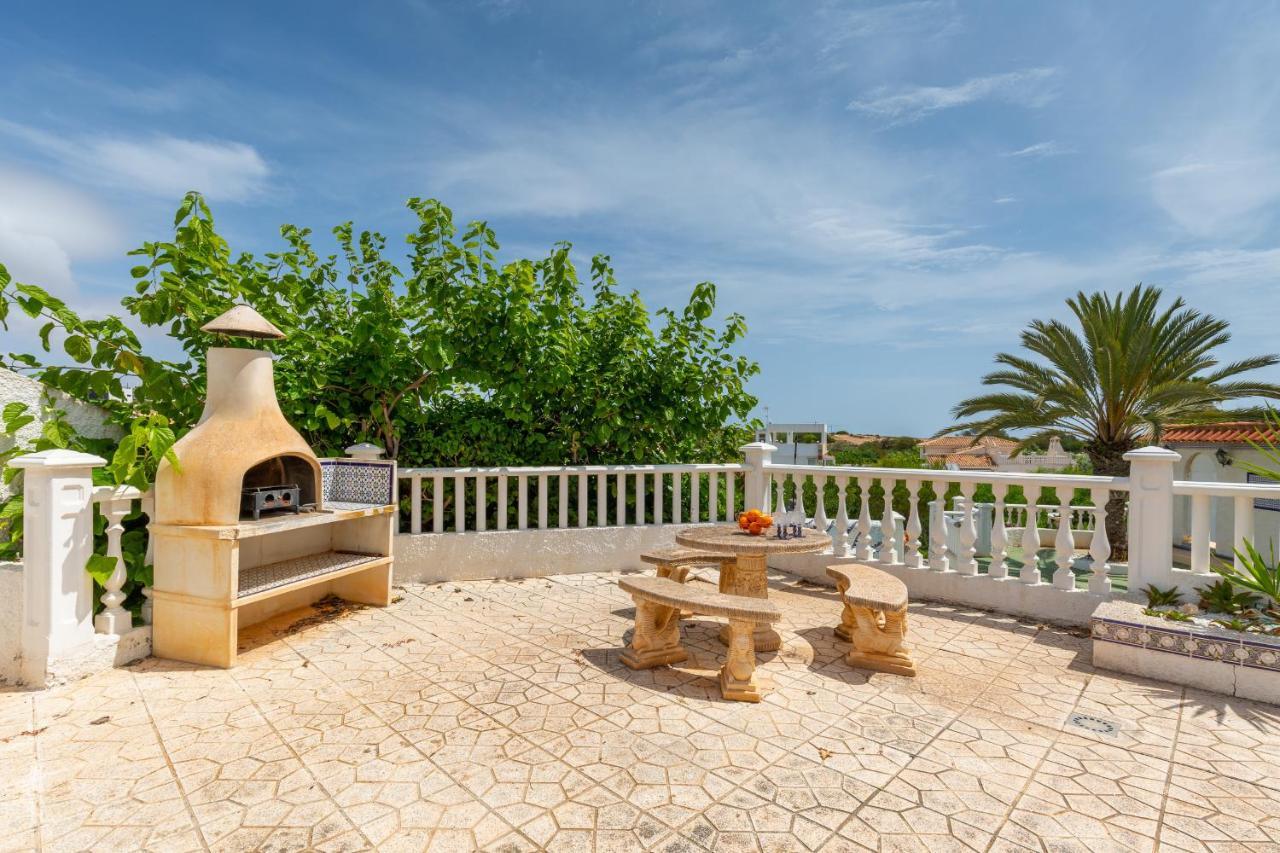 Fidalsa Grand Mediterranean Beachfront Villa ปลายาฟลาเมงกา ภายนอก รูปภาพ