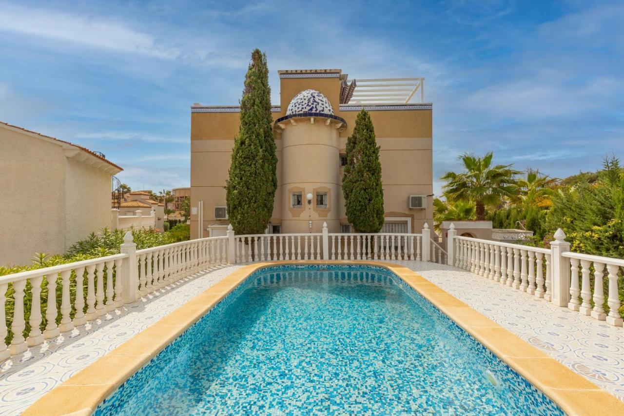 Fidalsa Grand Mediterranean Beachfront Villa ปลายาฟลาเมงกา ภายนอก รูปภาพ