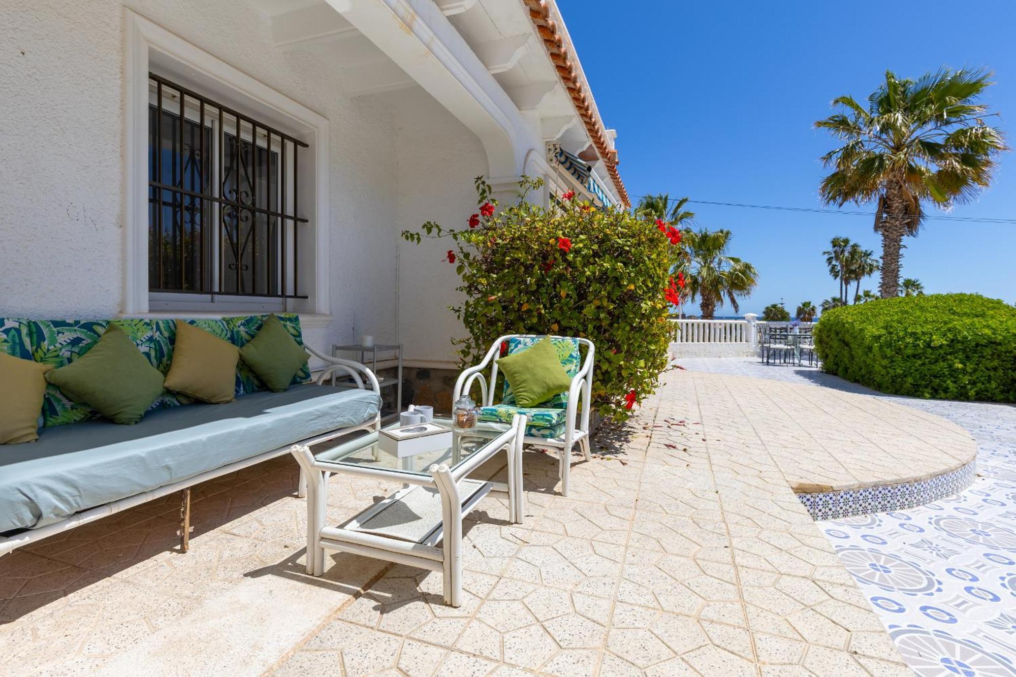 Fidalsa Grand Mediterranean Beachfront Villa ปลายาฟลาเมงกา ภายนอก รูปภาพ